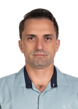 Foto oficial de Victor