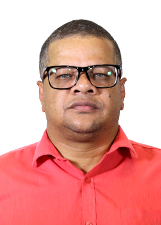 Foto oficial de Emerson Colorido