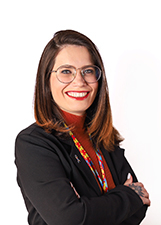 Foto oficial de Mirelle Bueno