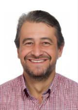 Foto oficial de João Naves