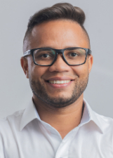 Foto oficial de Thiaguinho Silva