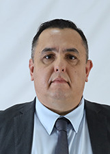 Foto oficial de Dr. Rodrigo Franco