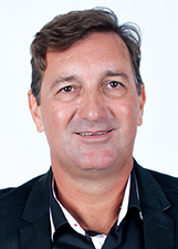 Foto oficial de Giuliano Cruz