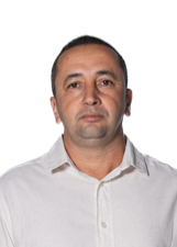 Foto oficial de Ernani Menecucci