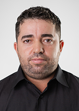 Foto oficial de Chegado do Mercado