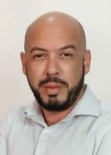 Foto oficial de Ari Jacinto