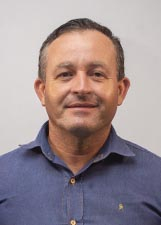 Foto oficial de Izaias