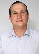 Foto oficial de Isaias