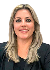 Foto oficial de Regina Jabur