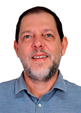 Foto oficial de Ge Barros
