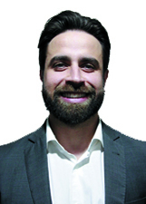 Foto oficial de Richard Maguim