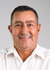 Foto oficial de Carlinho Perueiro