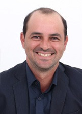 Foto oficial de Airtinho Bueno