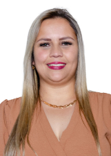 Foto oficial de Débora do Adauto