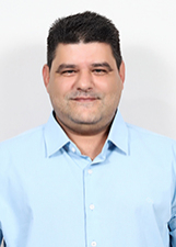 Foto oficial de Henrique da Farmacia