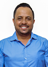 Foto oficial de Tiago Quirino