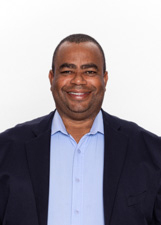 Foto oficial de Serjão