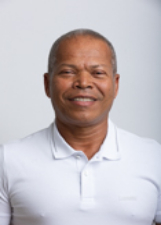 Foto oficial de Luizinho Guimarães