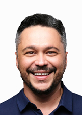Foto oficial de Max Baroli