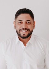 Foto oficial de Julian Oliveira