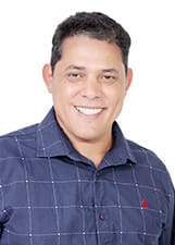 Foto oficial de Adriano Barros
