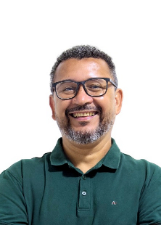 Foto oficial de Oscar Gislael