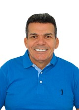 Foto oficial de Leland Saraiva