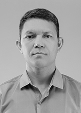 Foto oficial de João Aragão