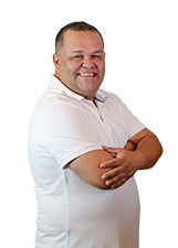 Foto oficial de Elton Três Irmãos
