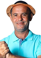 Foto oficial de Roberval do Meio Popular