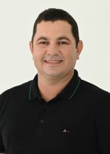 Foto oficial de Américo Santiago