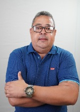 Foto oficial de Dr Léo