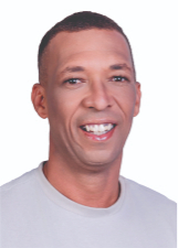 Foto oficial de Alemão da Invasão