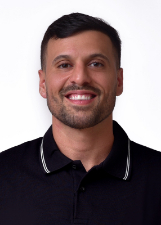 Foto oficial de Dennis
