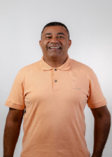 Foto oficial de Roberval Pereira