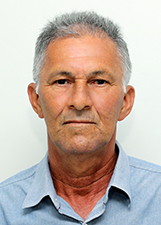 Foto oficial de Edio Lacerda