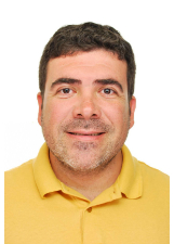 Foto oficial de Dr Jonas Karaoglan