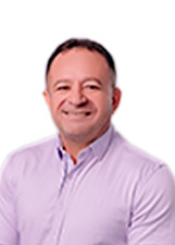 Foto oficial de Adriano Bezerra
