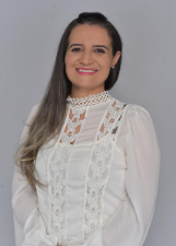 Foto oficial de Carla Cristiane