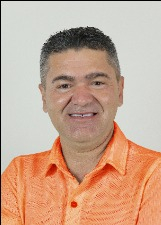 Foto oficial de Luciano Bedeu