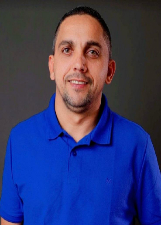 Foto oficial de Robertinho Holanda