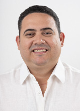 Foto oficial de Douglas Lira