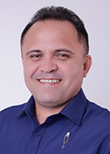 Foto oficial de Zé Neto