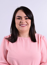 Foto oficial de Karine Ribeiro