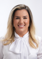 Foto oficial de Larissa Osterno