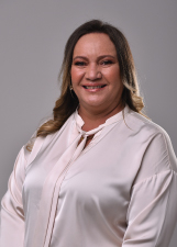 Foto oficial de Carlinha