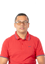 Foto oficial de Felipe Josino