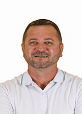 Foto oficial de Eliezer Dias Freire