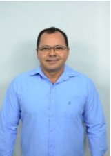 Foto oficial de Milton