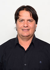 Foto oficial de Eninho do Zé Barbeiro